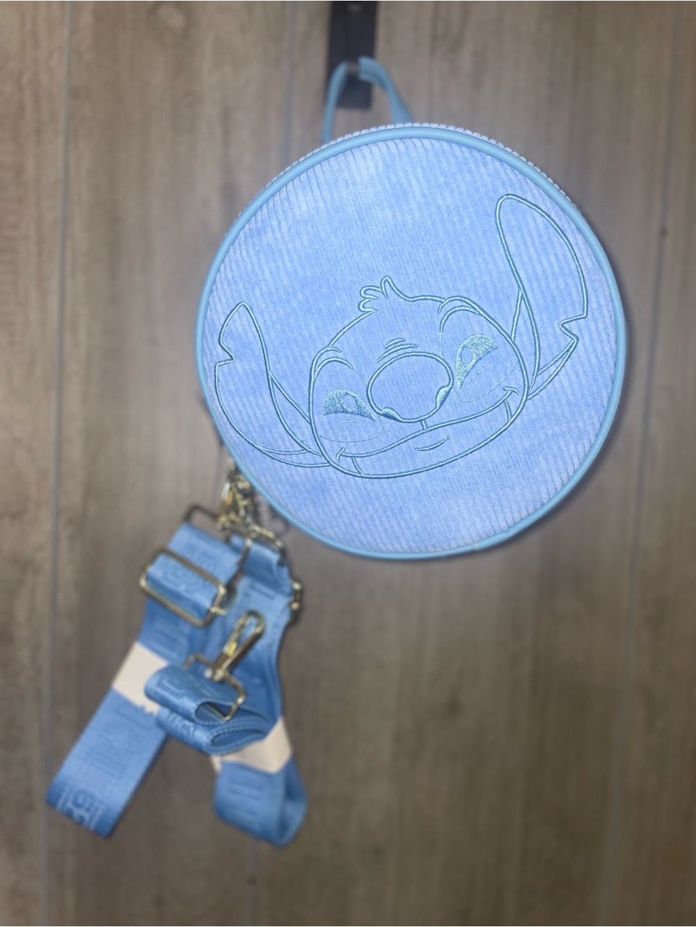 Loungefly Disney Lilo & Stitch Corduroy Embroidered Convertible Mini Backpack - Picture 6 of 8